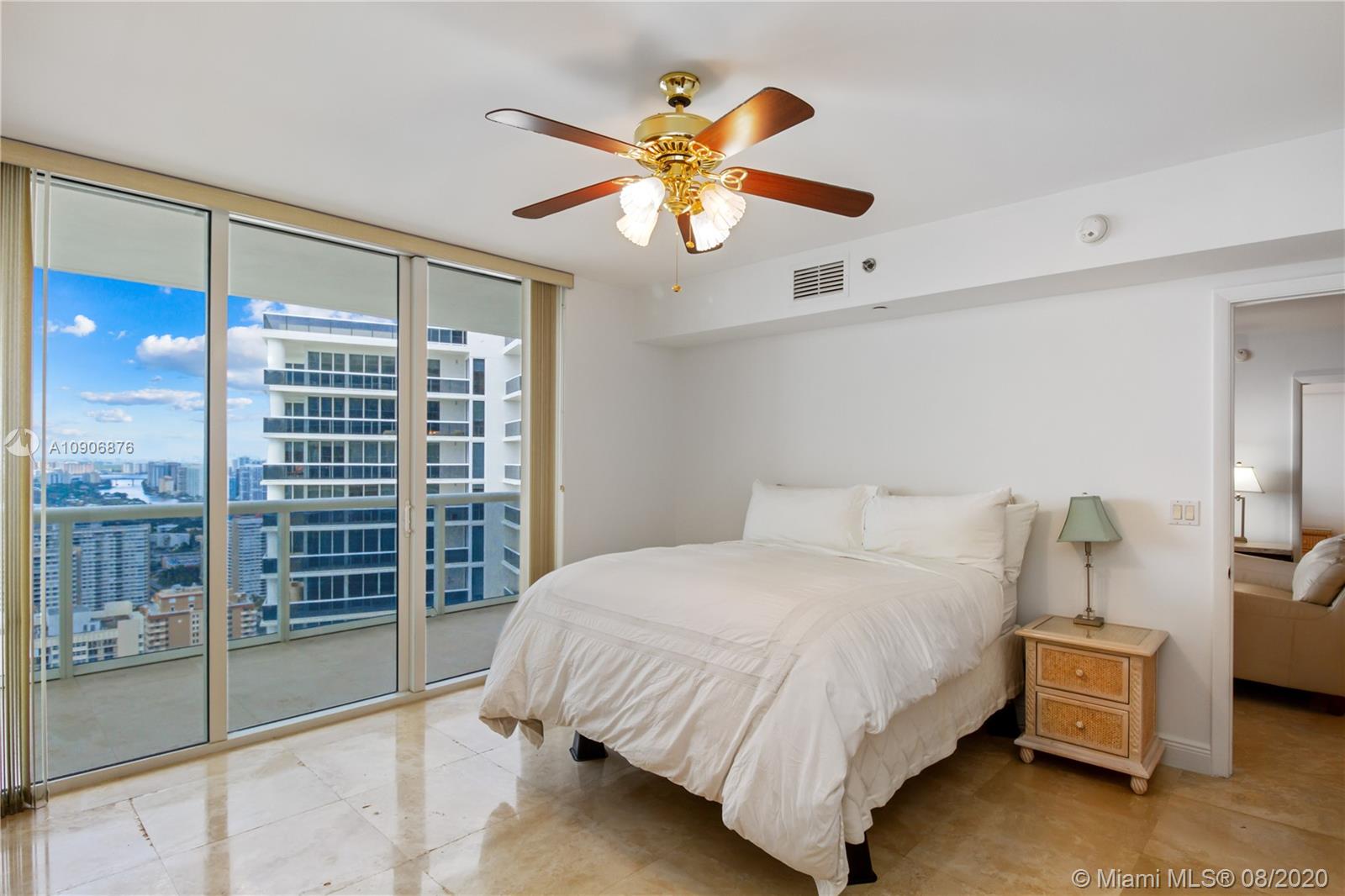 See details 4204 3 / 3 1675 sq. ft. $ 2020-08-07 0 Photo