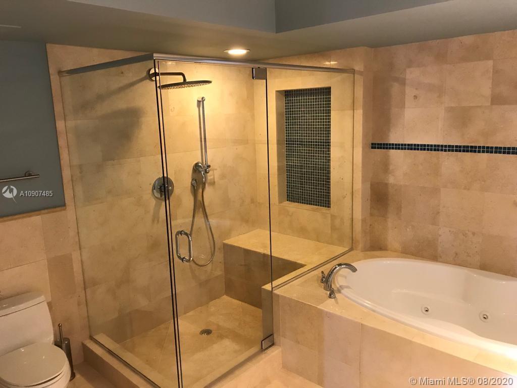 See details 2401 3 / 4 2078 sq. ft. $ 2020-08-10 0 Photo
