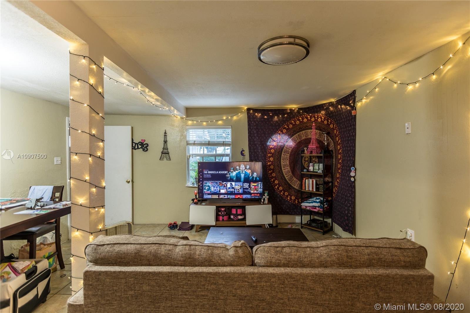 See details / 2554 sq. ft. $ 2020-12-05 0 Photo