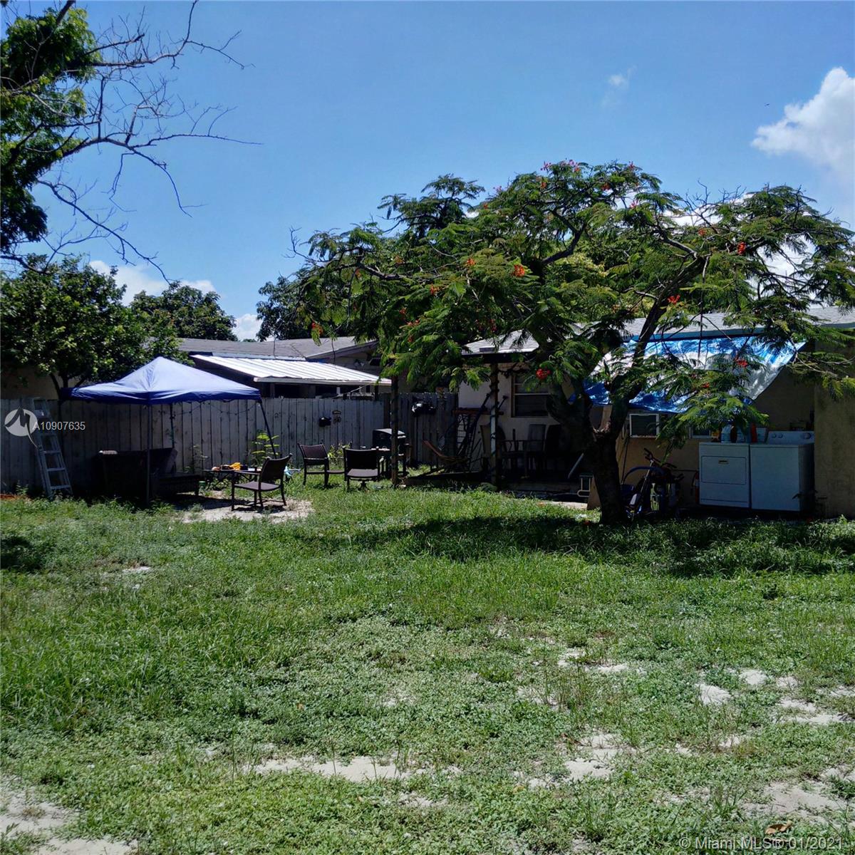 See details / 1432 sq. ft. $ 2020-12-08 0 Photo