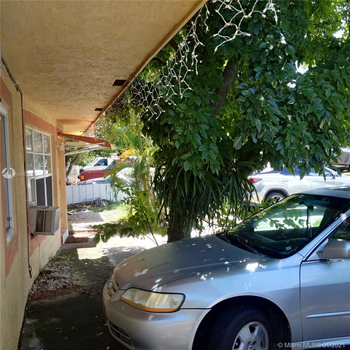 See details / 1432 sq. ft. $ 2020-12-08 0 Photo