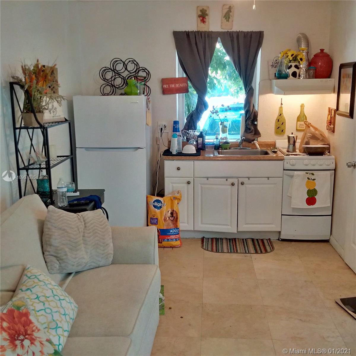 See details / 1432 sq. ft. $ 2020-12-08 0 Photo