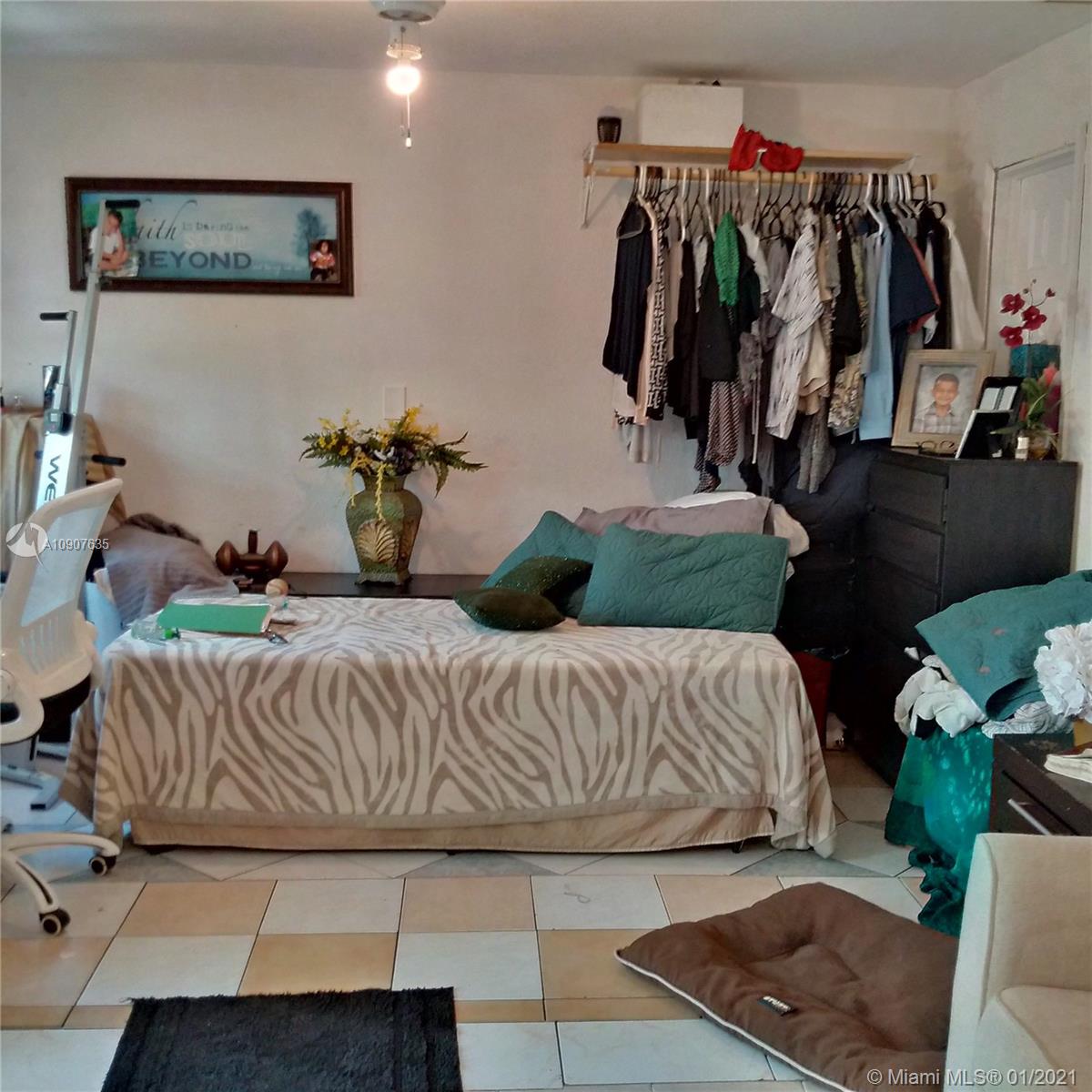 See details / 1432 sq. ft. $ 2020-12-08 0 Photo