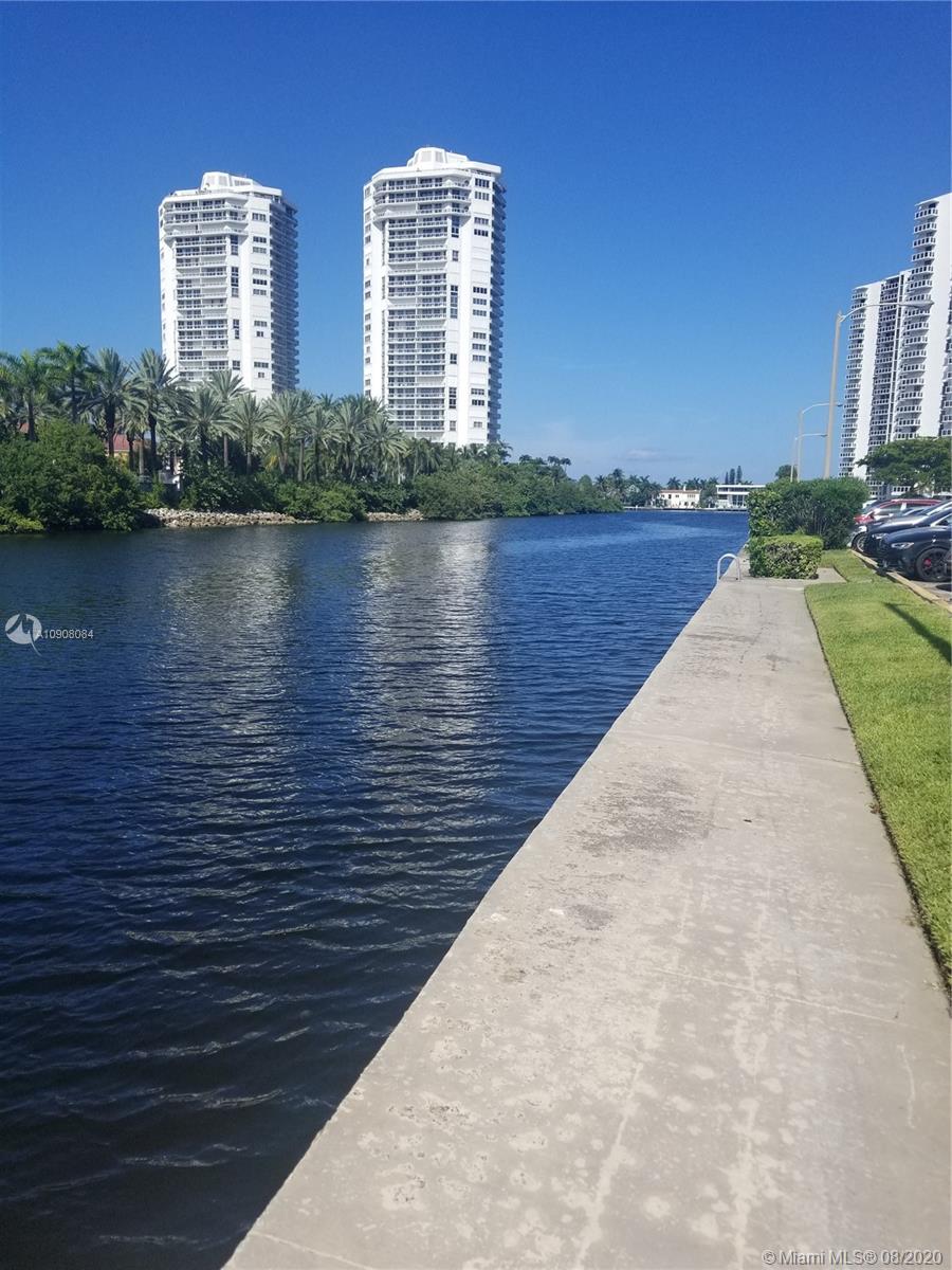 Photo of 3701 Country Club Dr #902, Aventura, Florida, 33180 -