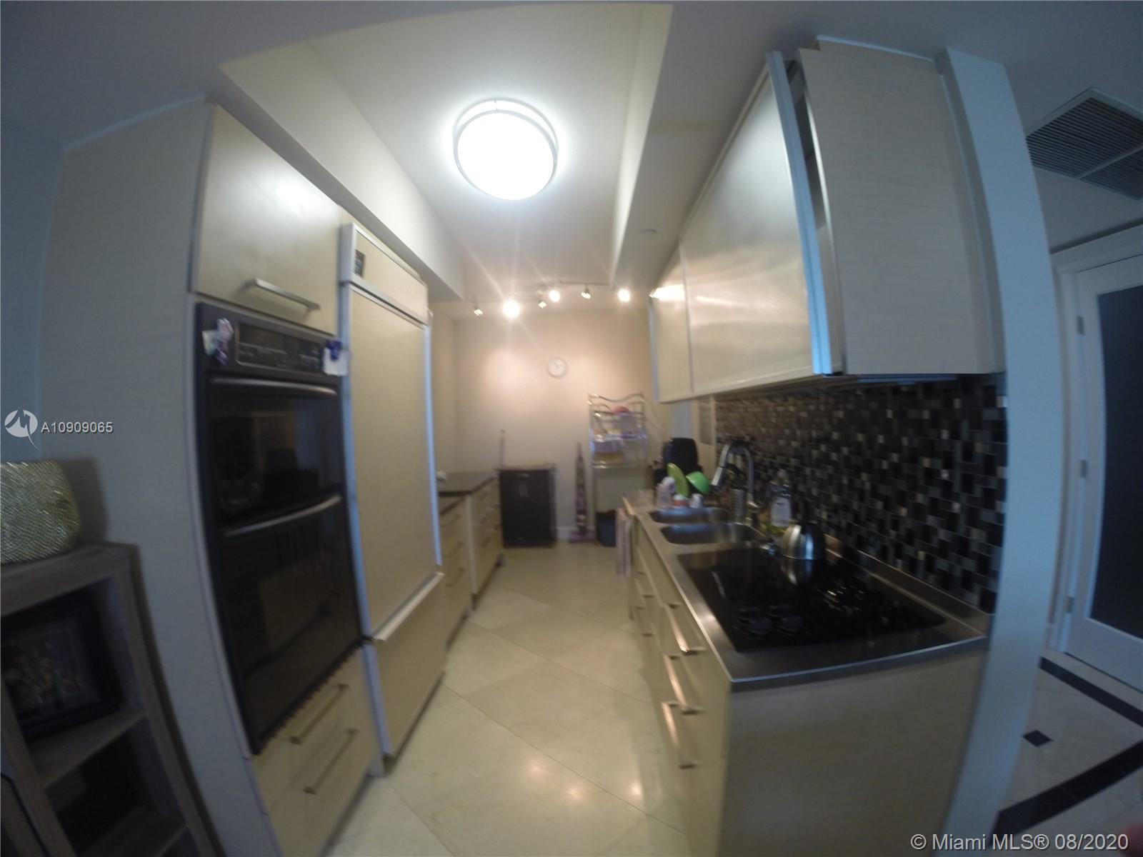 See details 3007 3 / 3 1571 sq. ft. $ 2021-04-29 0 Photo