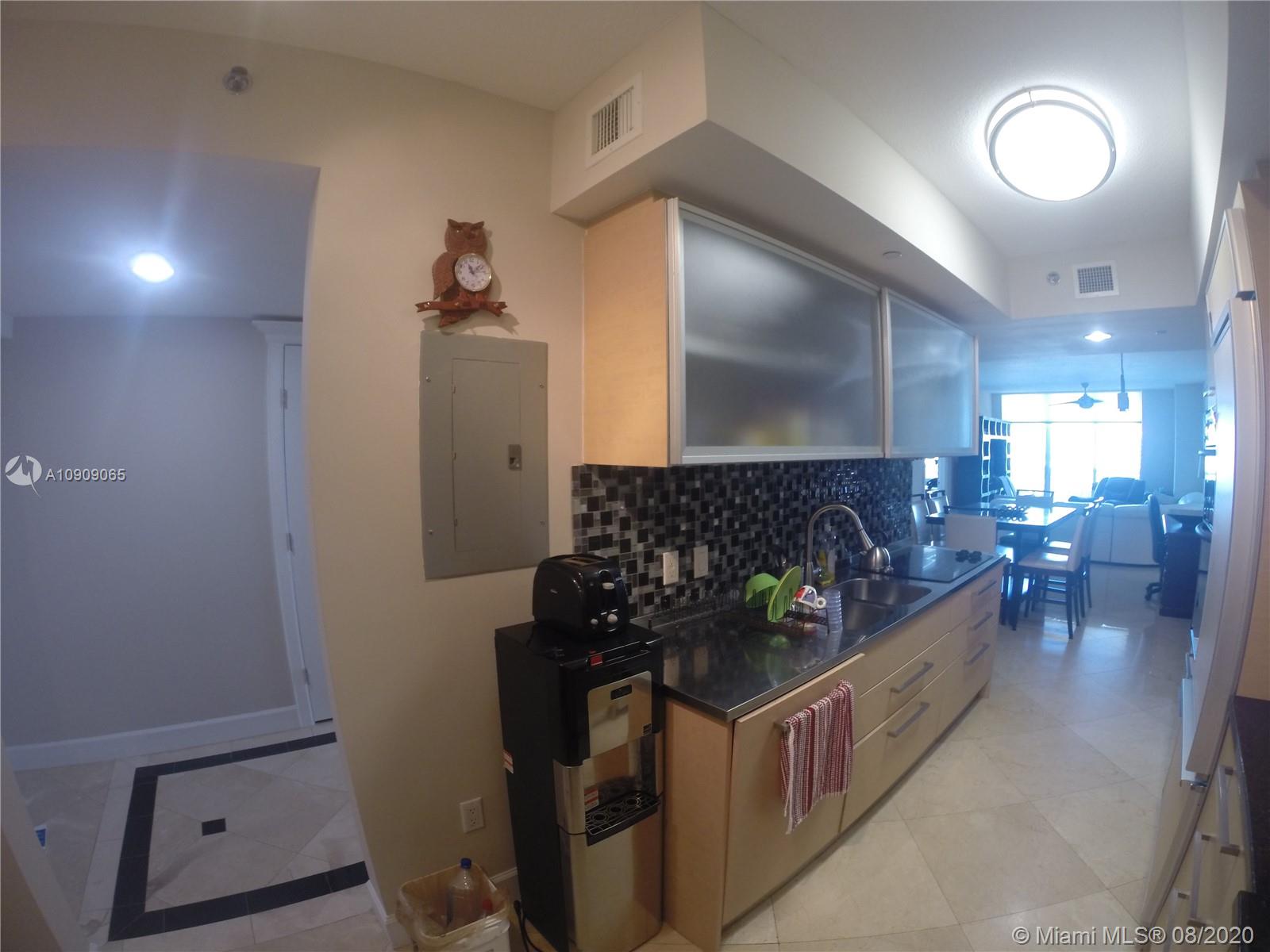 See details 3007 3 / 3 1571 sq. ft. $ 2021-04-29 0 Photo