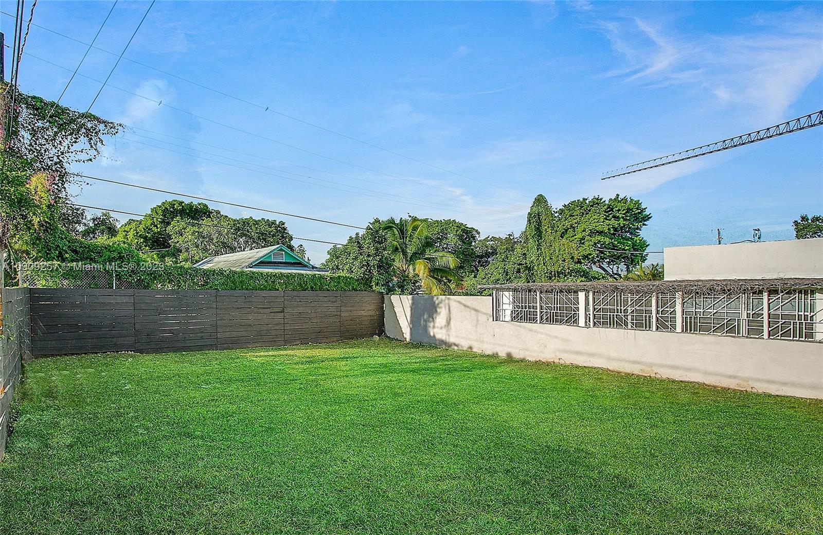 See details / 2759 sq. ft. $ 2022-05-19 0 Photo