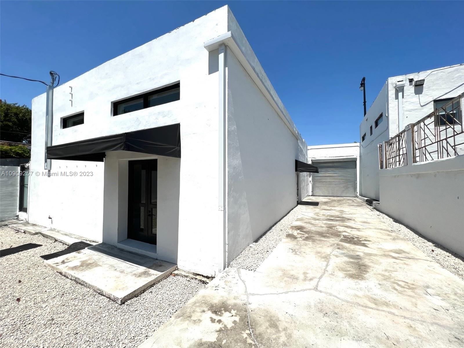 See details / 2759 sq. ft. $ 2022-05-19 0 Photo