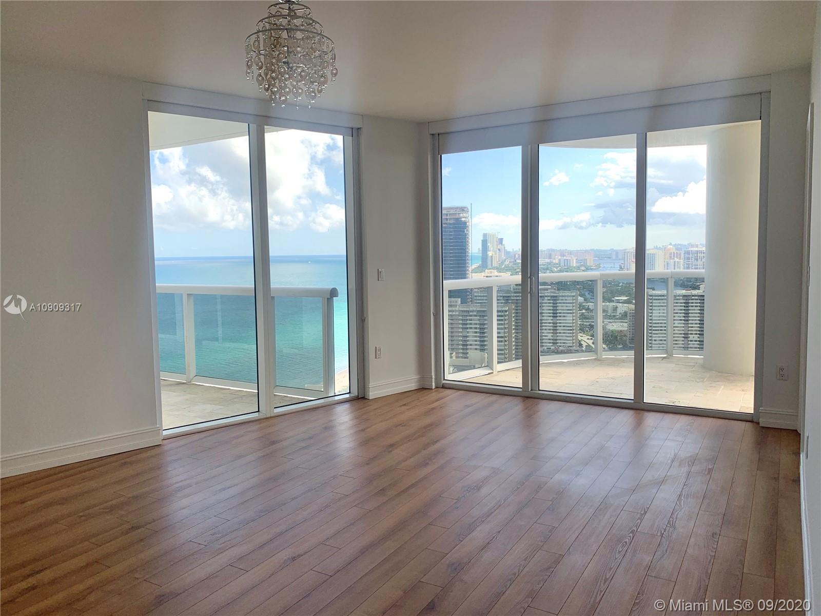 Ver detalles 3705 2 / 2 1782 sq. ft. $ 2020-08-12 0 foto