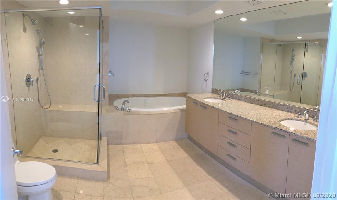Ver detalles 3705 2 / 2 1782 sq. ft. $ 2020-08-12 0 foto