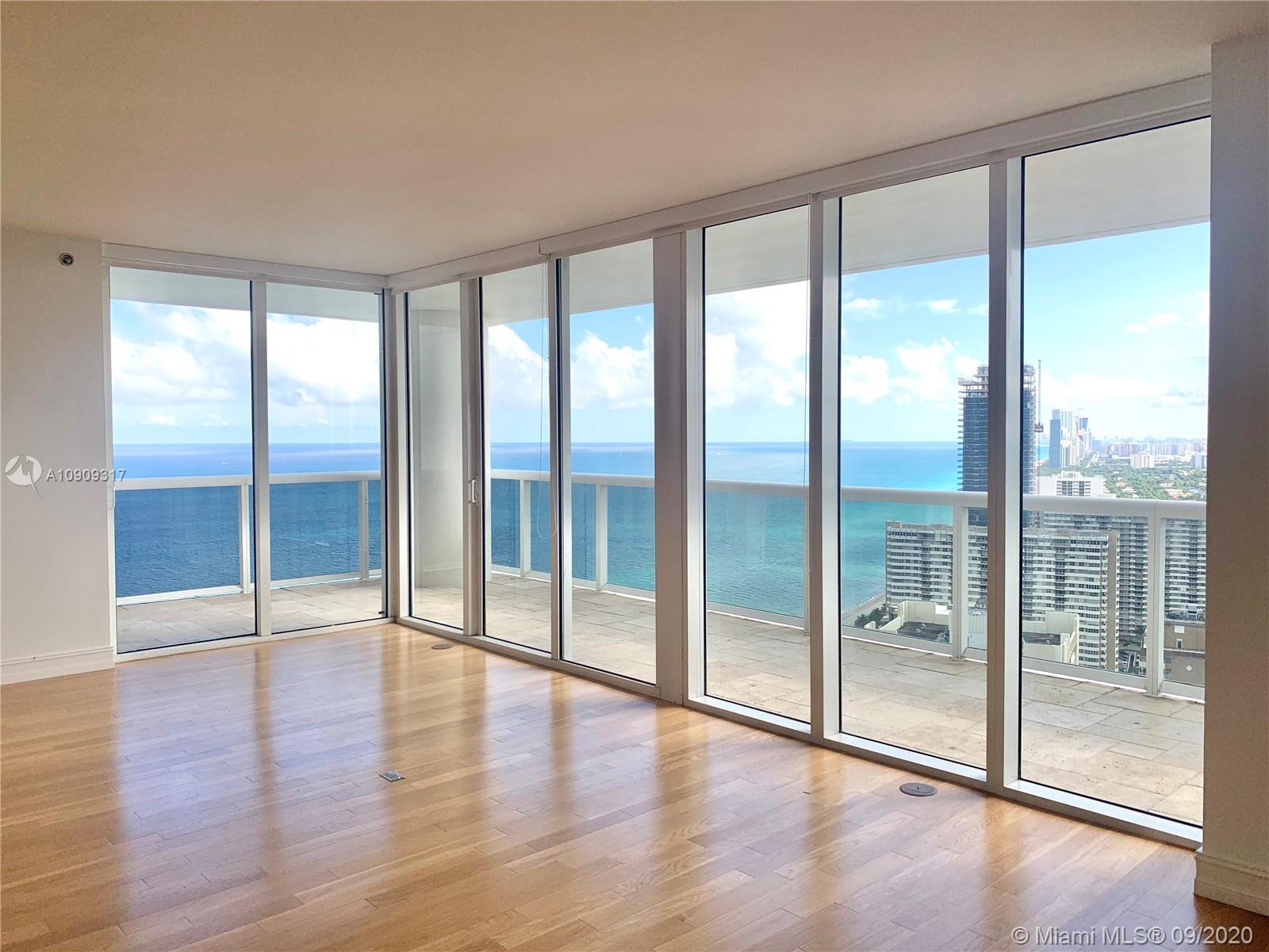 Ver detalles 3705 2 / 2 1782 sq. ft. $ 2020-08-12 0 foto
