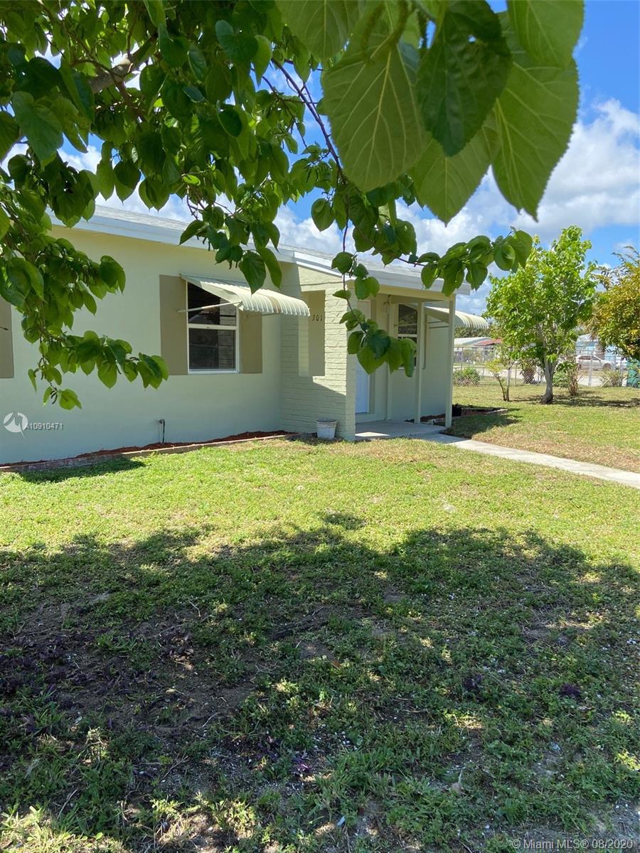 See details / 904 sq. ft. $ 2020-11-15 0 Photo