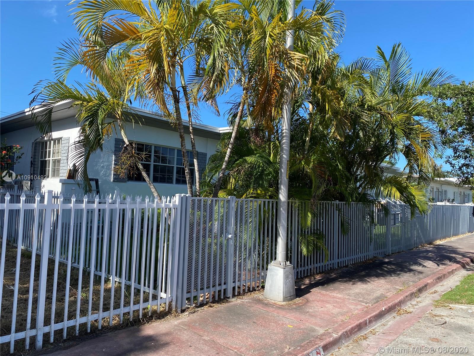 See details / 2700 sq. ft. $ 2020-08-14 0 Photo