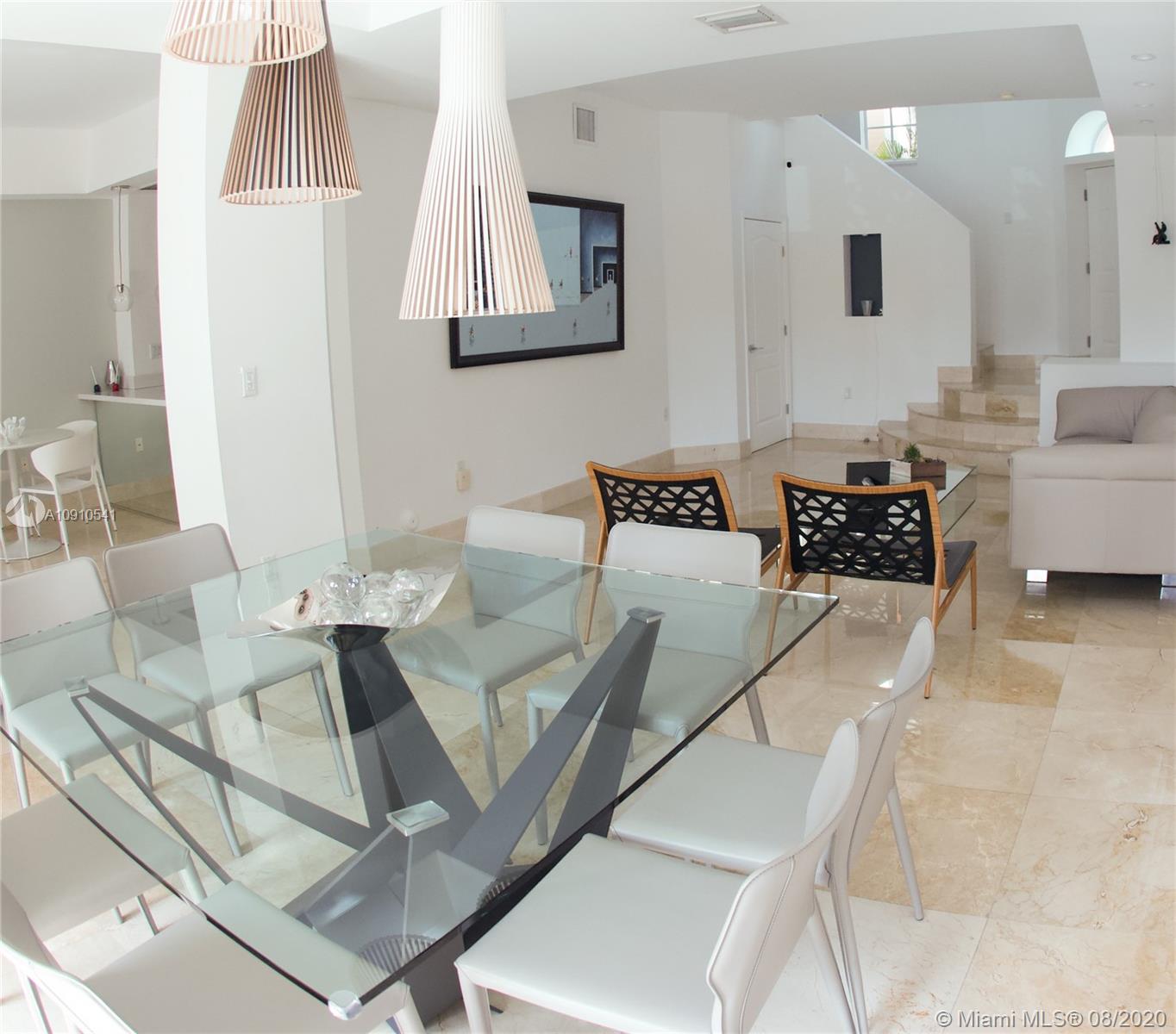 Photo 1 of Property