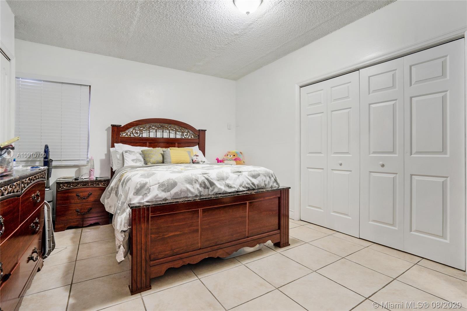See details / 2190 sq. ft. $ 2020-08-15 0 Photo