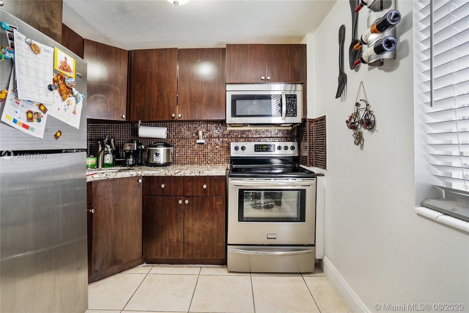See details / 2190 sq. ft. $ 2020-08-15 0 Photo