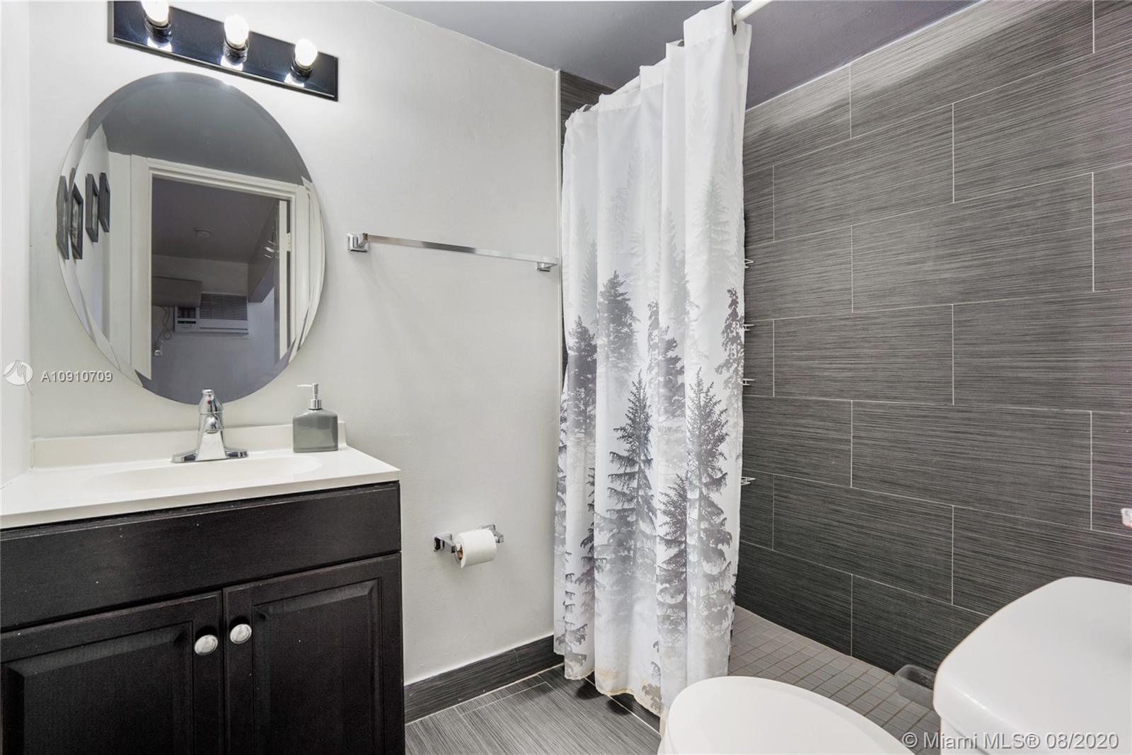 See details / 2190 sq. ft. $ 2020-08-15 0 Photo