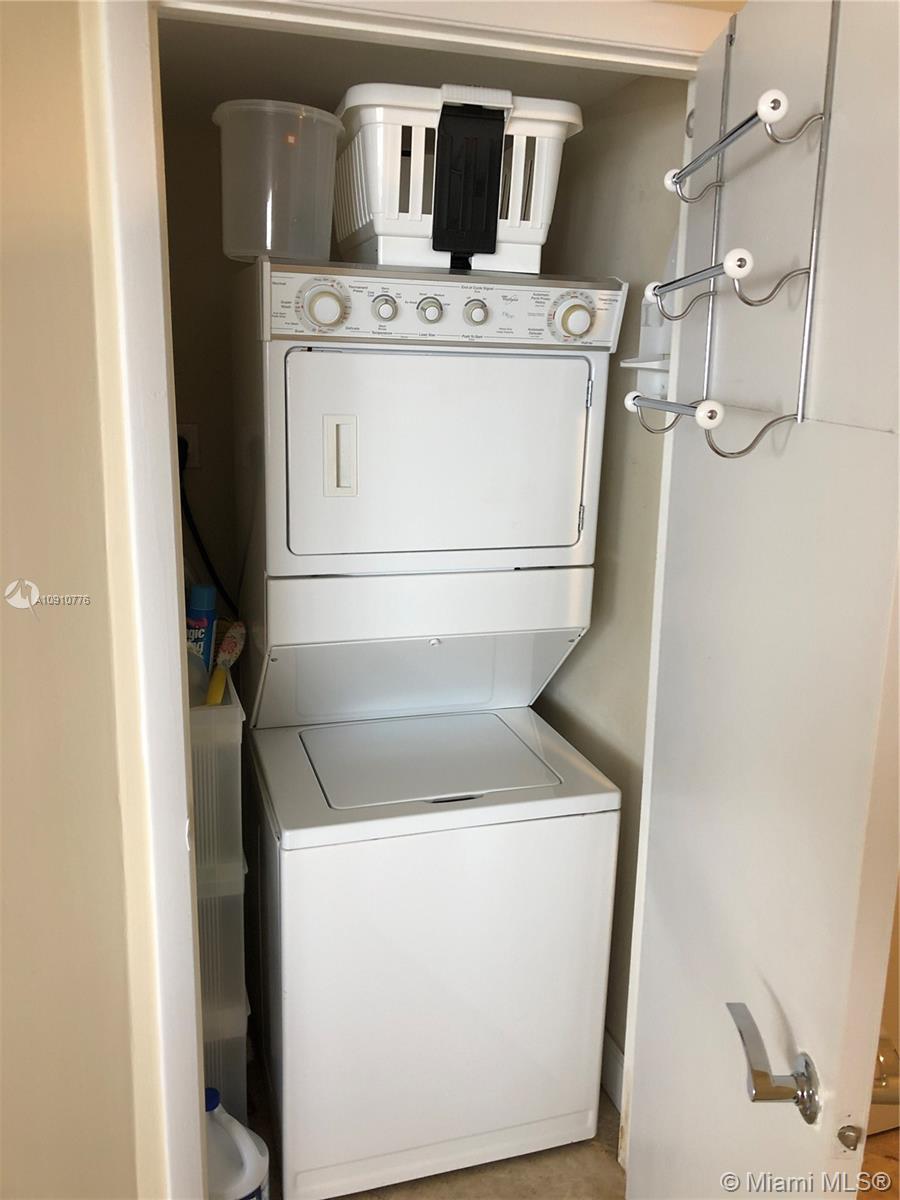 See details 2608 2 / 2 1458 sq. ft. $ 2021-01-04 0 Photo