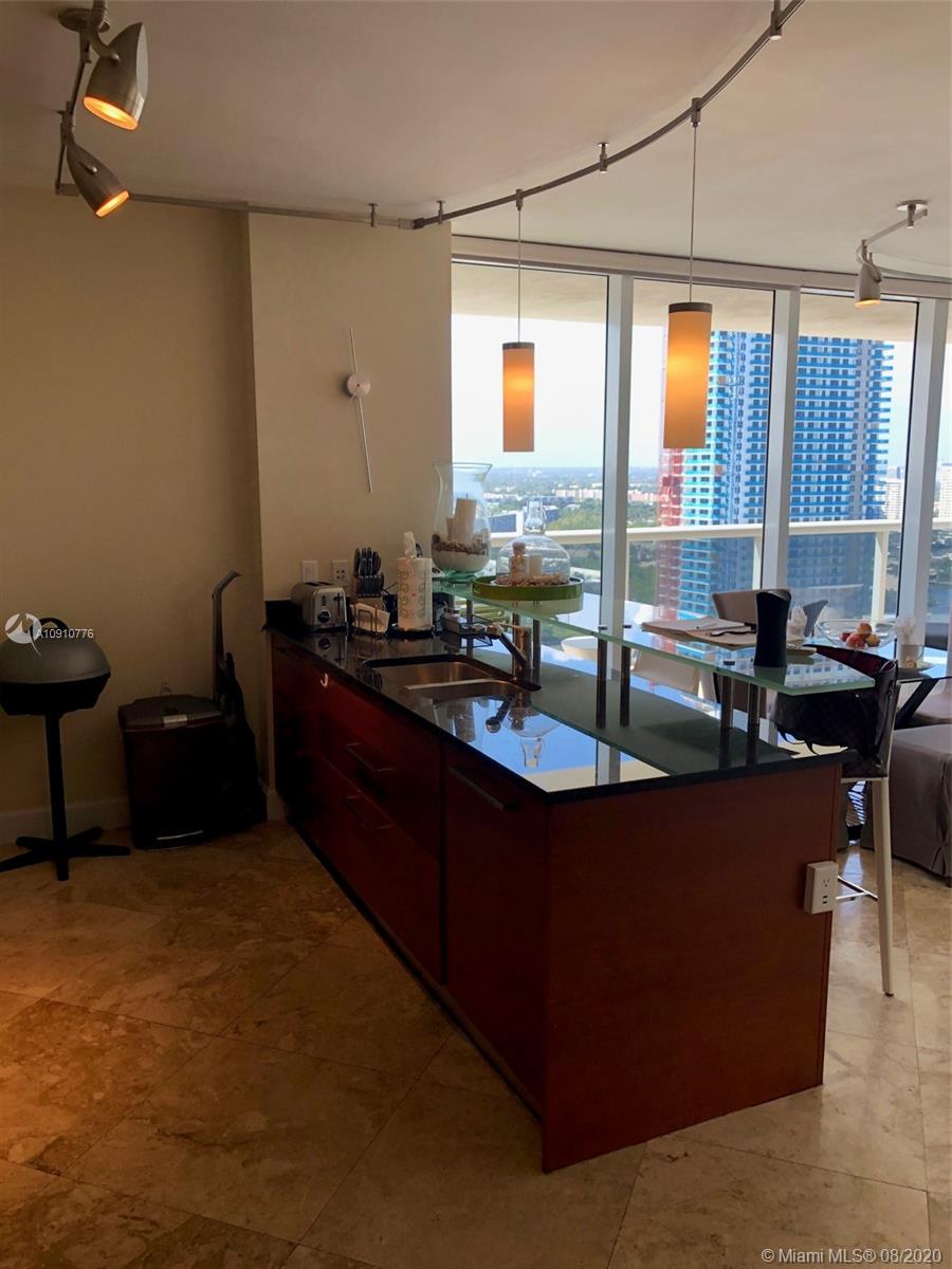 See details 2608 2 / 2 1458 sq. ft. $ 2021-01-04 0 Photo