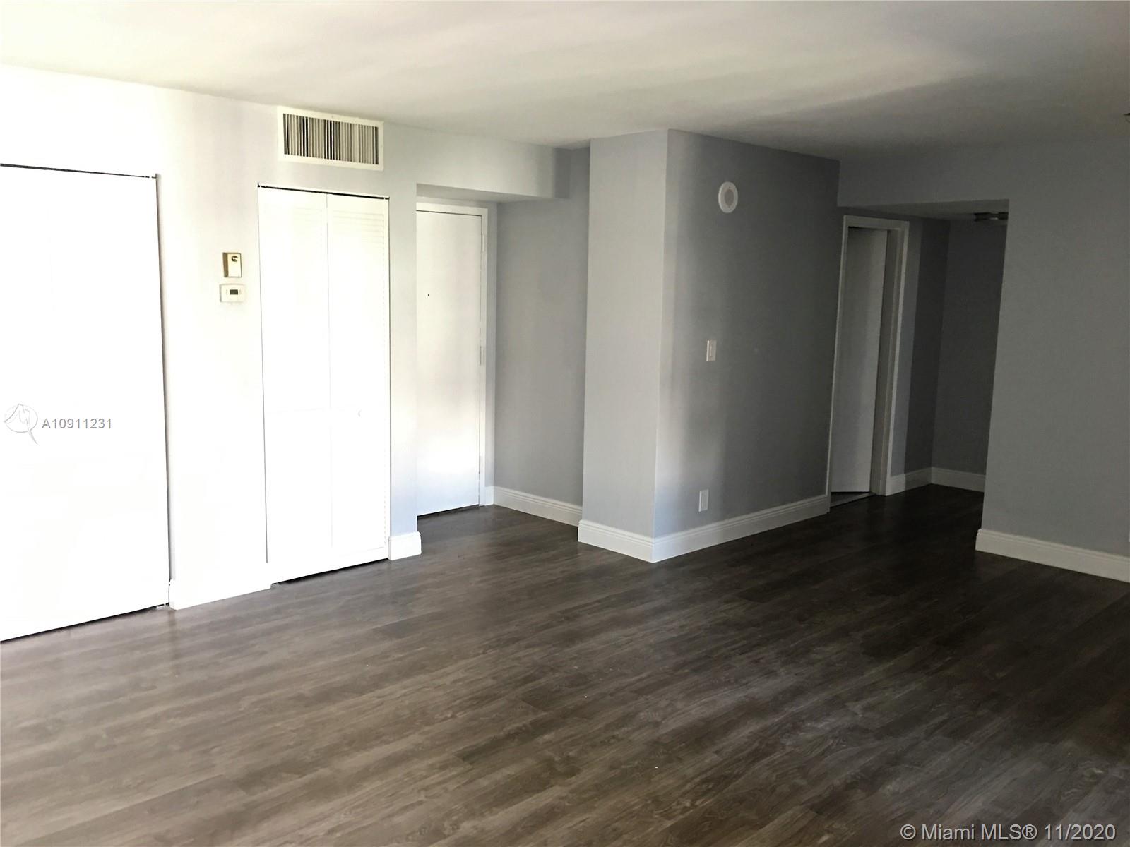 Photo of 17021 Bay Rd #501, Sunny Isles Beach, Florida, 33160 - Building exterior entrance