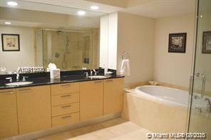 Ver detalles 1402 3 / 3 1841 sq. ft. $ 2020-08-17 0 foto