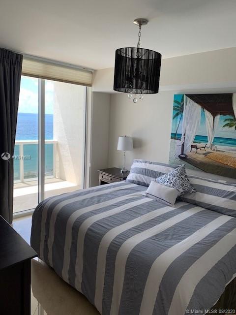 Ver detalles 1402 3 / 3 1841 sq. ft. $ 2020-08-17 0 foto