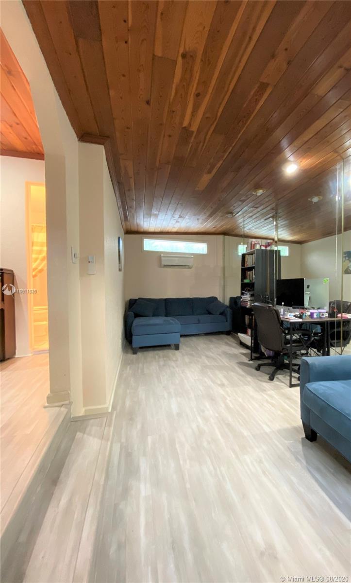 See details / 0 sq. ft. $ 2020-12-09 0 Photo