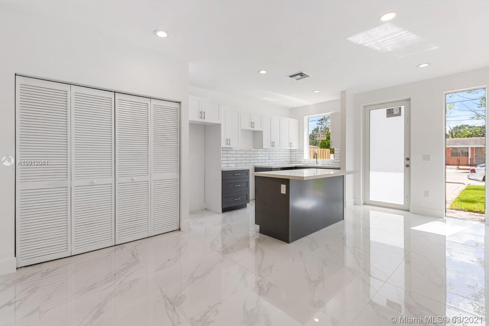 See details / 3230 sq. ft. $ 2021-03-09 0 Photo
