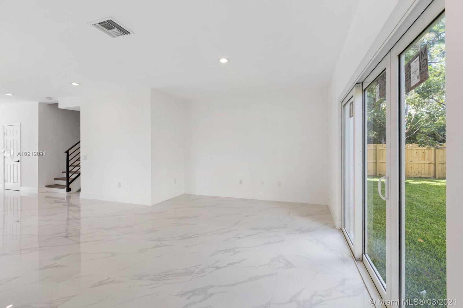 See details / 3230 sq. ft. $ 2021-03-09 0 Photo