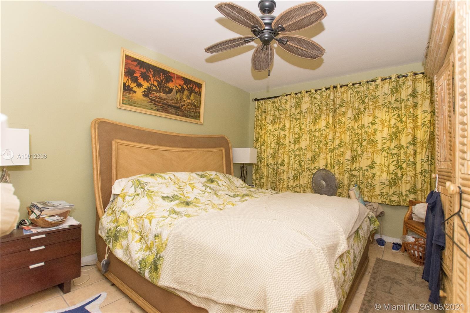 See details / 1708 sq. ft. $ 2020-08-18 0 Photo