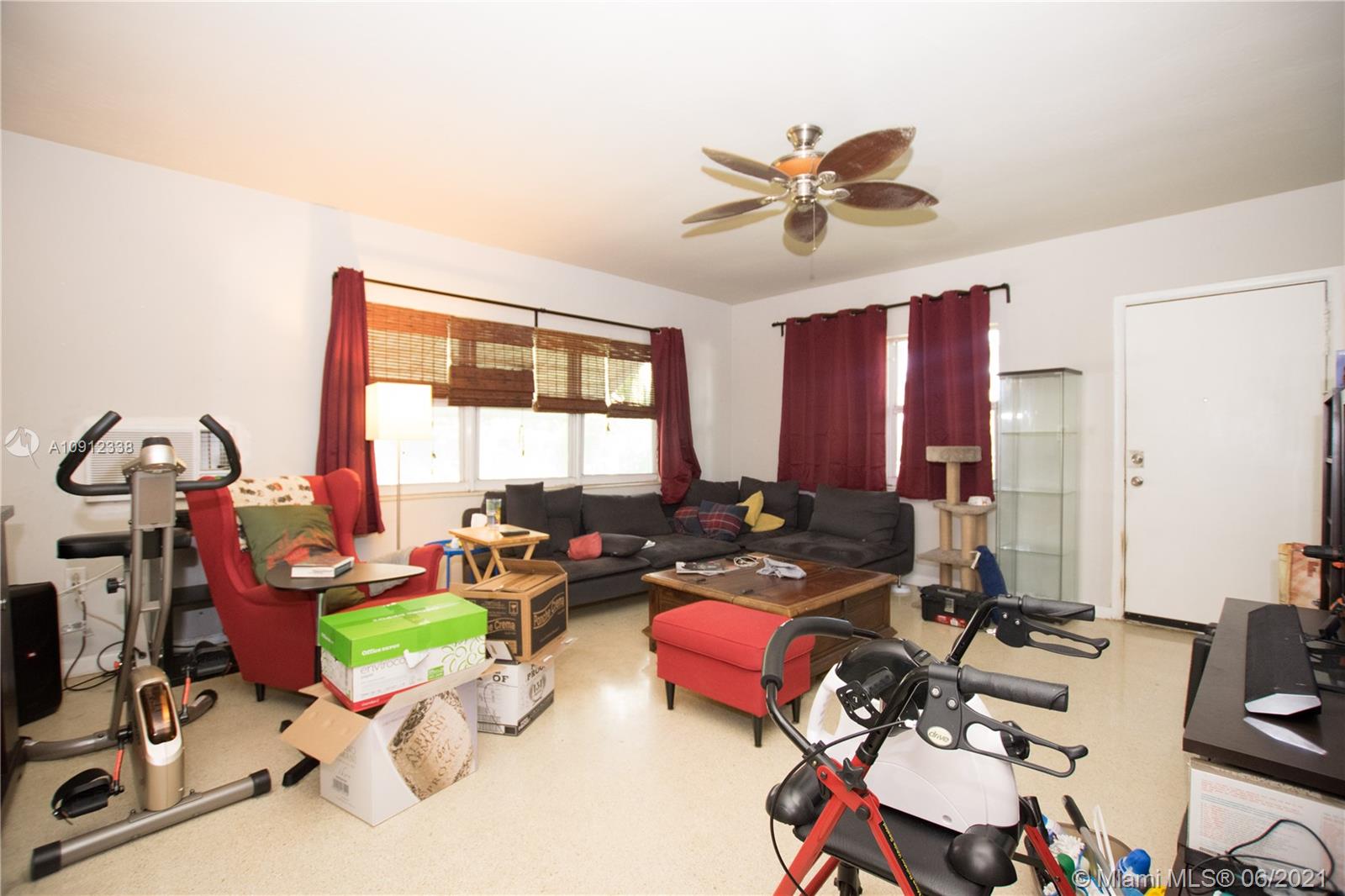See details / 1708 sq. ft. $ 2020-08-18 0 Photo