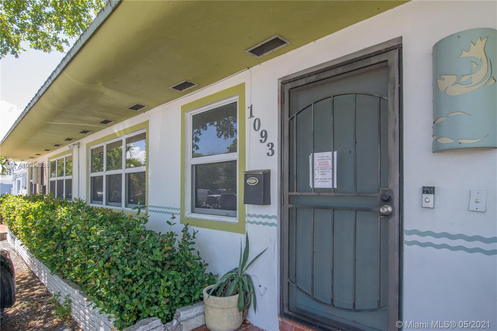 See details / 1708 sq. ft. $ 2020-08-18 0 Photo