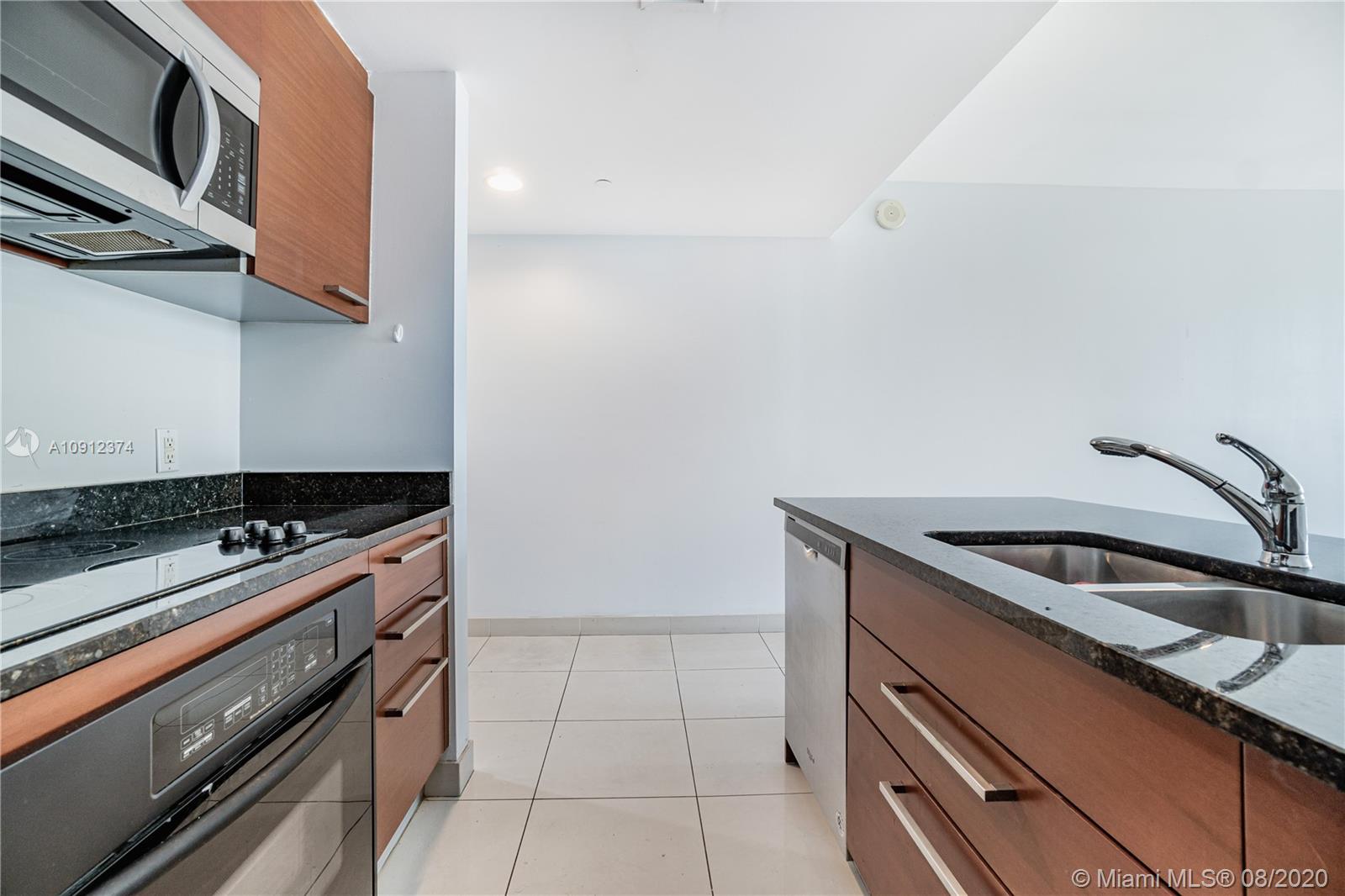 See details 409 2 / 1 1086 sq. ft. $ 2020-09-22 0 Photo