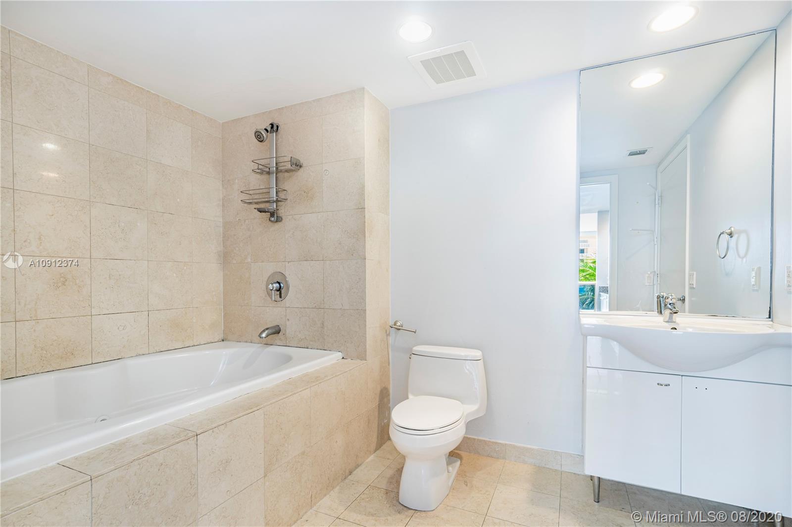 See details 409 2 / 1 1086 sq. ft. $ 2020-09-22 0 Photo