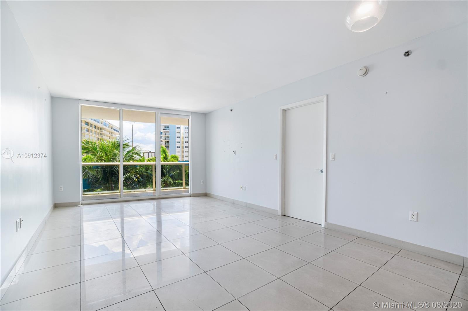 See details 409 2 / 1 1086 sq. ft. $ 2020-09-22 0 Photo