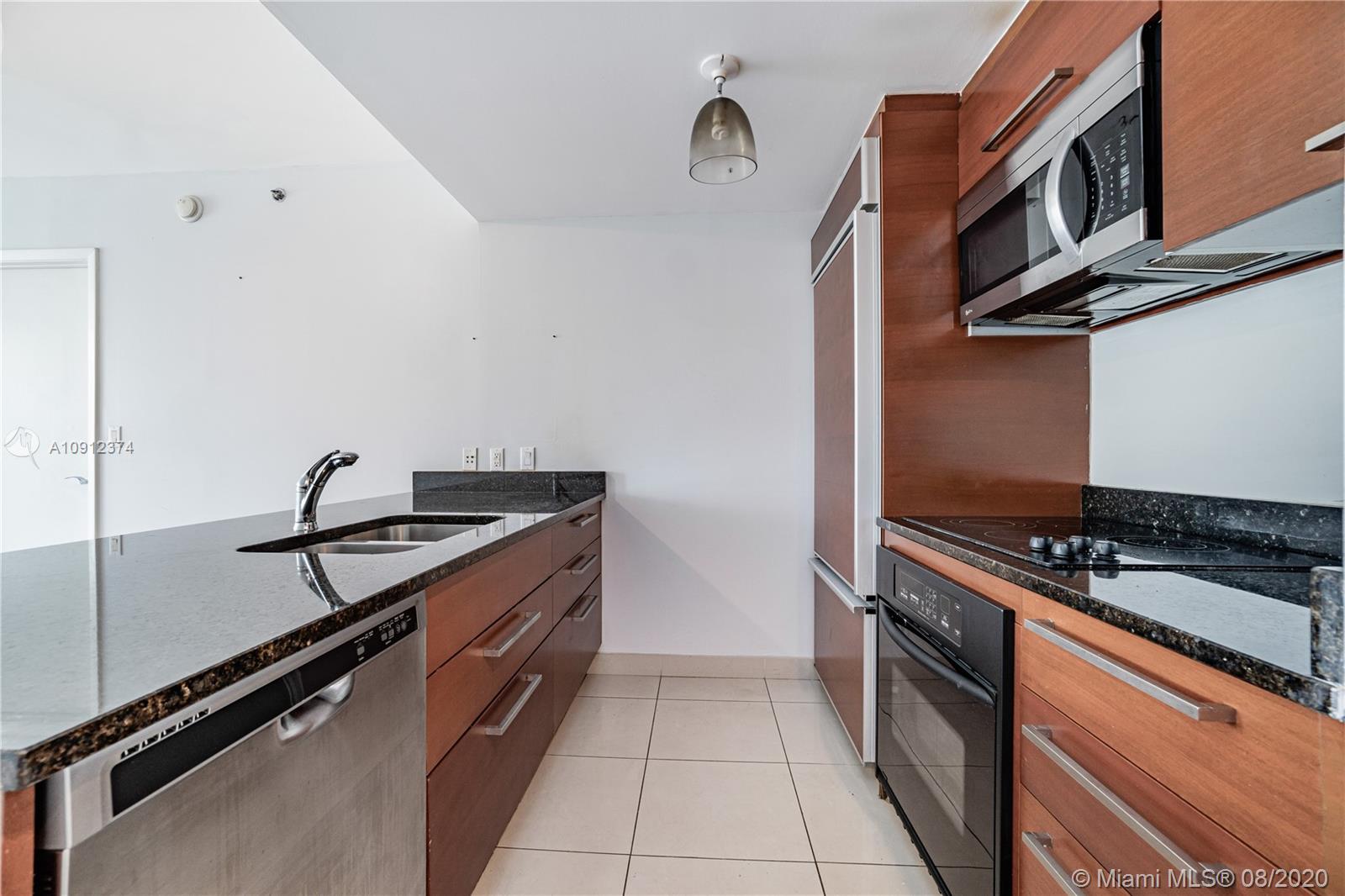 See details 409 2 / 1 1086 sq. ft. $ 2020-09-22 0 Photo