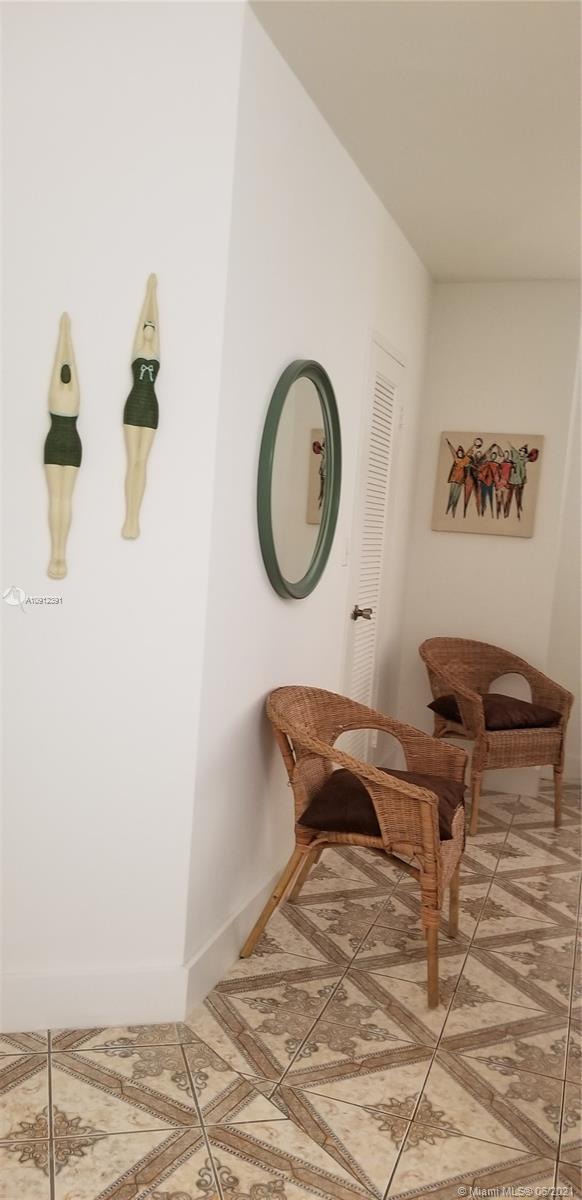 Photo of 3725 Ocean Dr #415, Hollywood, Florida, 33019 -