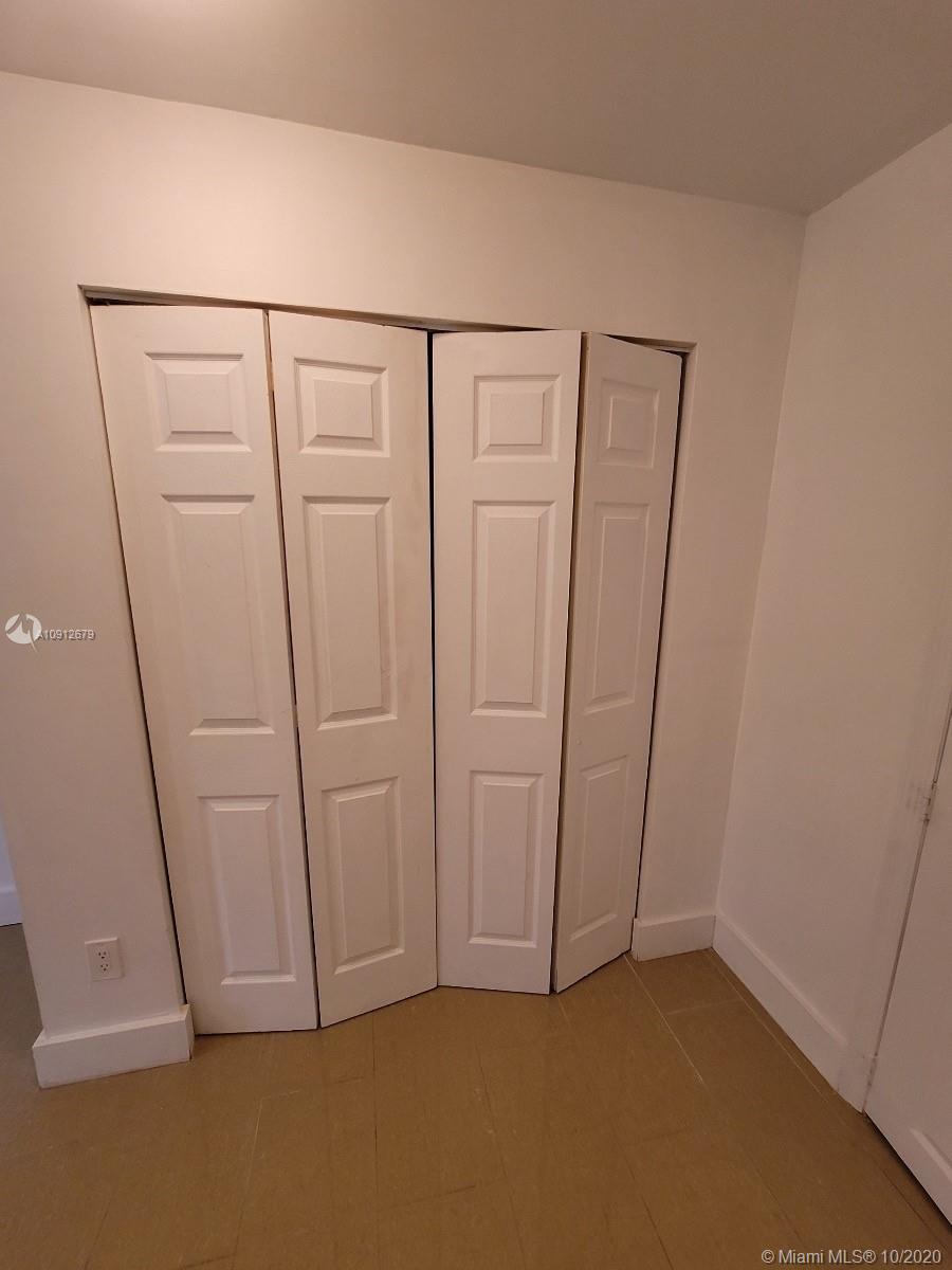 See details / 2466 sq. ft. $ 2020-08-19 0 Photo