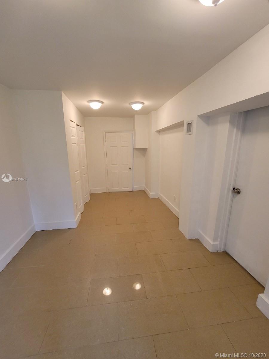See details / 2466 sq. ft. $ 2020-08-19 0 Photo