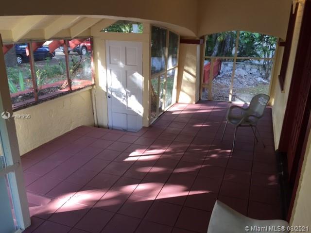 See details / 3918 sq. ft. $ 2021-04-12 0 Photo