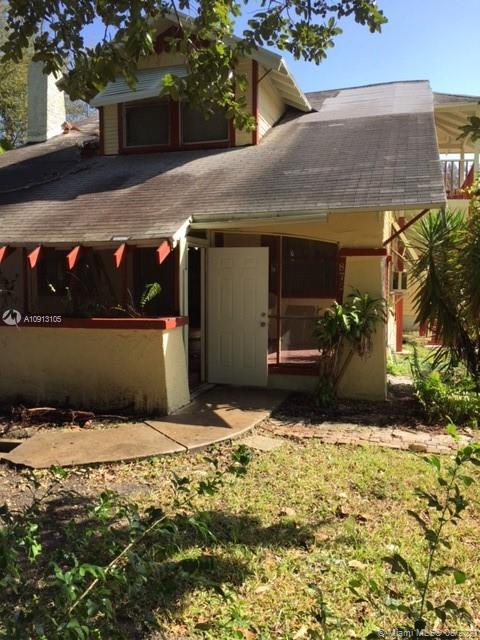 See details / 3918 sq. ft. $ 2021-04-12 0 Photo