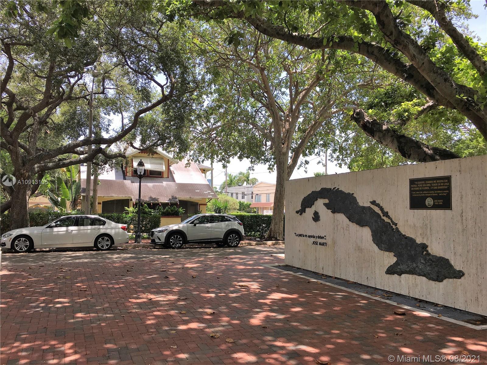 See details / 3918 sq. ft. $ 2021-04-12 0 Photo