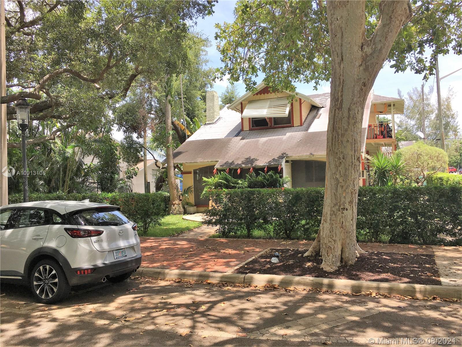 See details / 3918 sq. ft. $ 2021-04-12 0 Photo