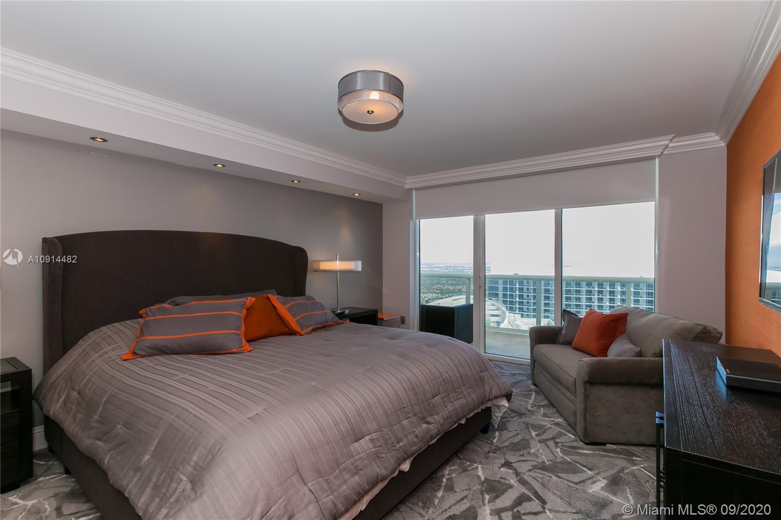 See details 5108 2 / 2 1458 sq. ft. $ 2020-08-20 0 Photo