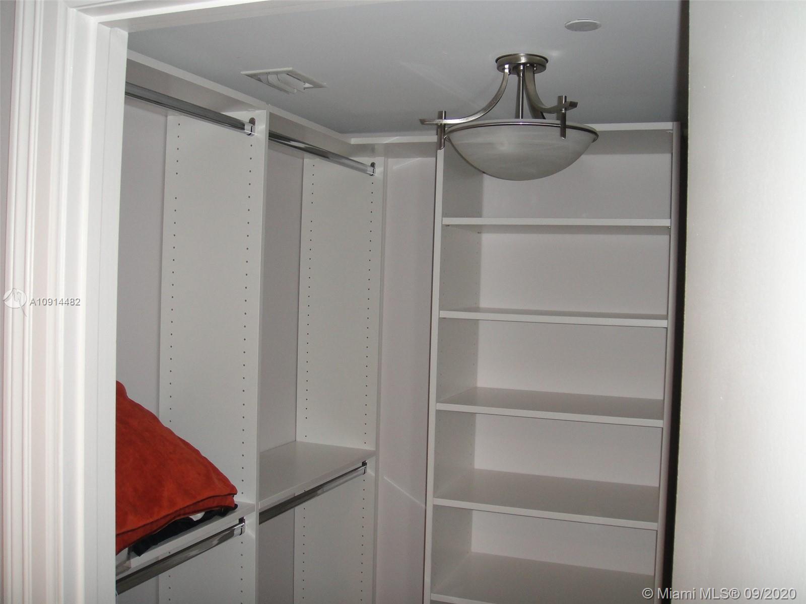 See details 5108 2 / 2 1458 sq. ft. $ 2020-08-20 0 Photo