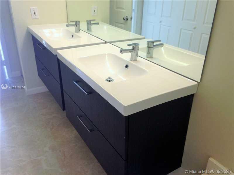 Photo of 3530 Mystic Pointe Dr #1608, Aventura, Florida, 33180 -