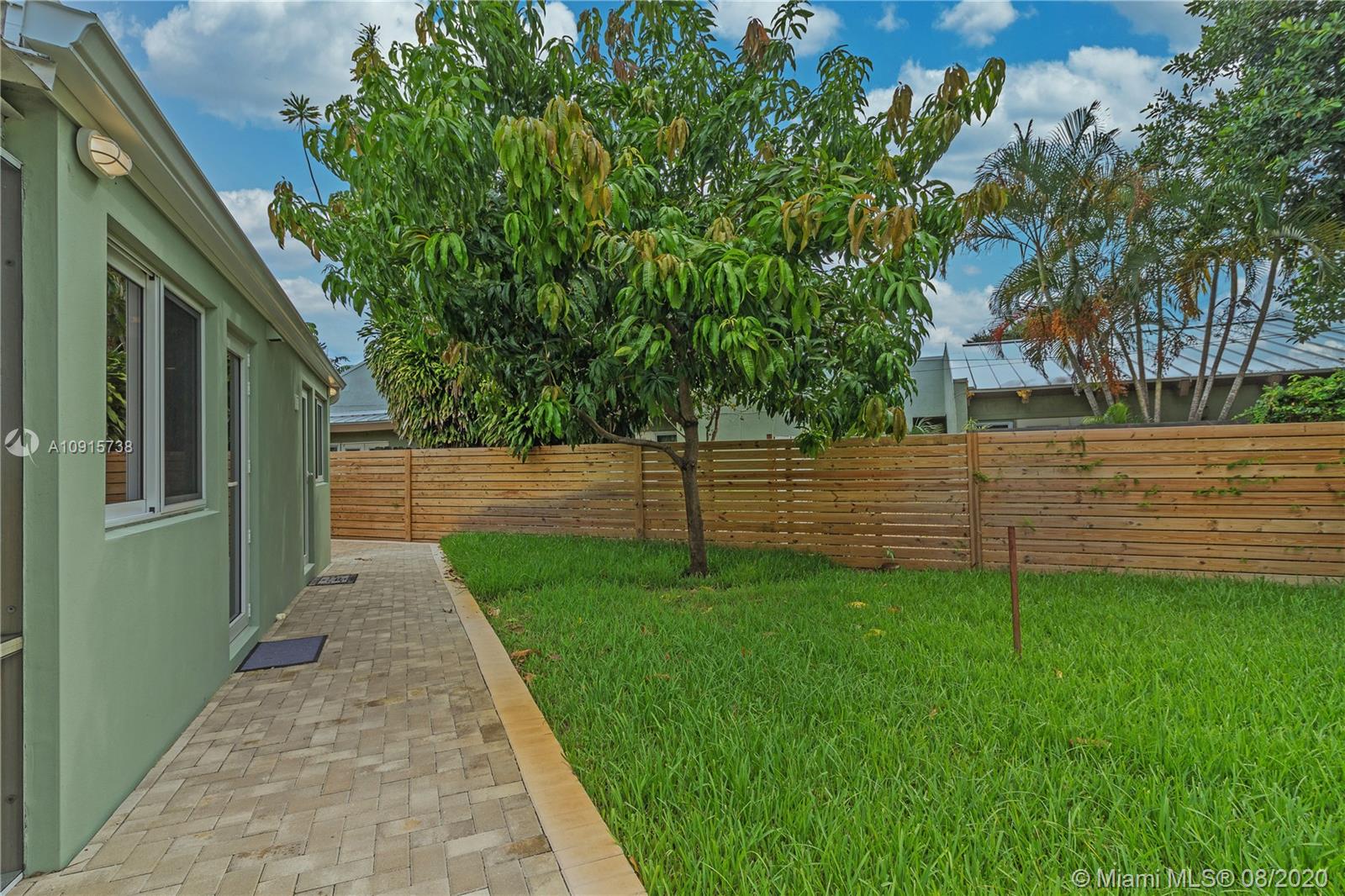 See details / sq. ft. $ 2020-11-19 0 Photo