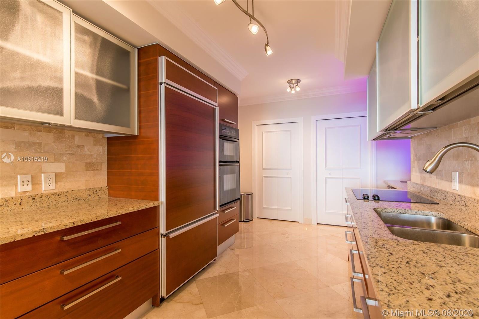 Ver detalles 2202 3 / 3 1841 sq. ft. $ 2020-08-24 0 foto