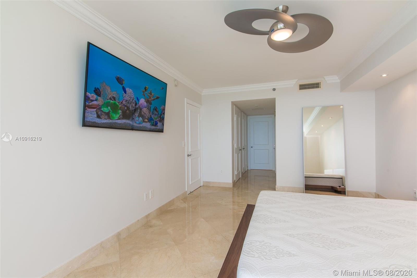 Ver detalles 2202 3 / 3 1841 sq. ft. $ 2020-08-24 0 foto