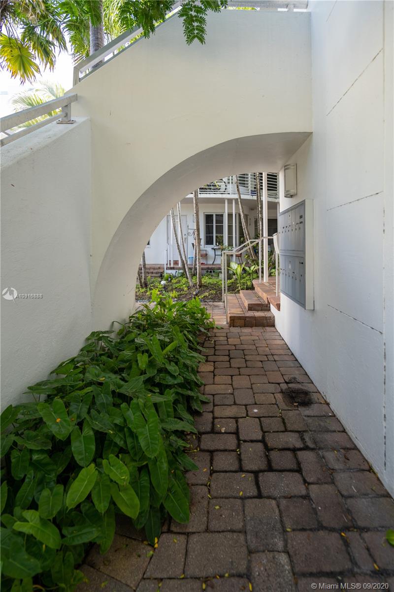 See details / sq. ft. $ 2020-08-25 0 Photo